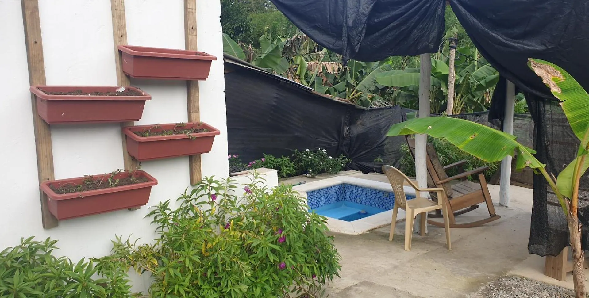 Holiday home Canada House Queen Bed In 2Nd Floor Dbl Sofa Bed In 1St Floor Bbq Private Pool, River Jarabacoa