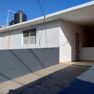 Centrally Located, 50 Mts From El Malecón. Apartamento Samaná